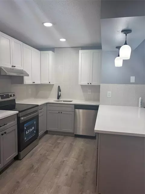 5492 Courtyard Dr #5492, Margate, FL 33063