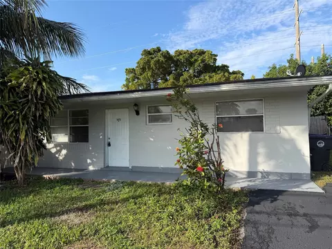 1975 SW 70th Way, North Lauderdale, FL 33068