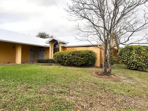 2640 SW Harem Cir, Port Saint Lucie, FL 34953