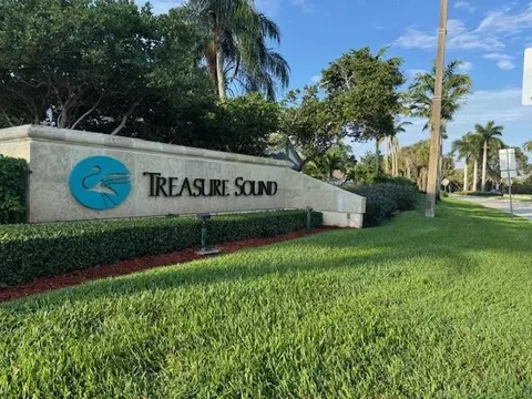17855 NW 15th Ct, Pembroke Pines, FL 33029