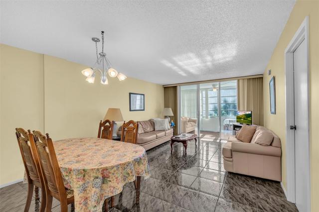 4850 NW 29th Ct #221, Lauderdale Lakes, FL 33313