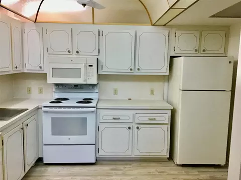 204 Preston #204, Boca Raton, FL 33434