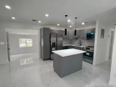 751 NW 18 St, Pompano Beach, FL 33060