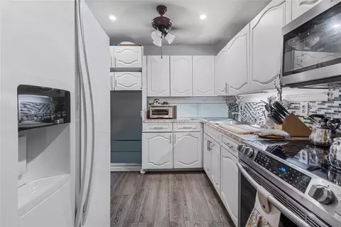 8220 SW 24th St #4115, North Lauderdale, FL 33068