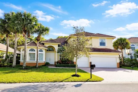 7107 Pinecreek Ln, Coconut Creek, FL 33073