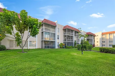 3774 Inverrary Blvd #104P, Fort Lauderdale, FL 33319