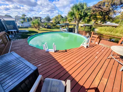 Exterior - 4037 SE 27th St, Okeechobee, FL 34974 photo 5 of 12
