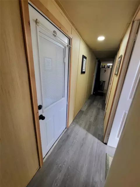 Entry Way - 4037 SE 27th St, Okeechobee, FL 34974 photo 3 of 3
