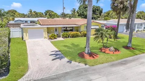 1961 NE 31st St, Lighthouse Point, FL 33064