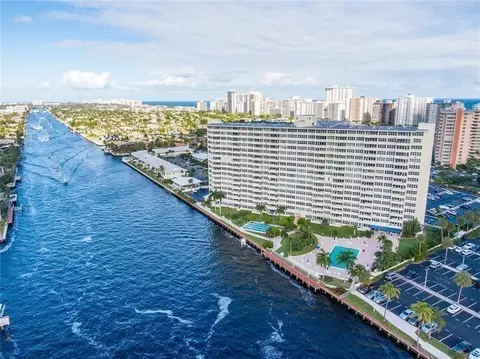 3200 NE 36 St #1214, Fort Lauderdale, FL 33308