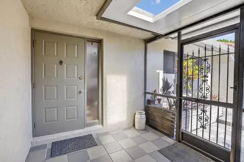 16807 Patio Village Ln, Weston, FL 33326