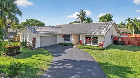 1111 NW 93rd Terrace Ter, Plantation, FL 33322