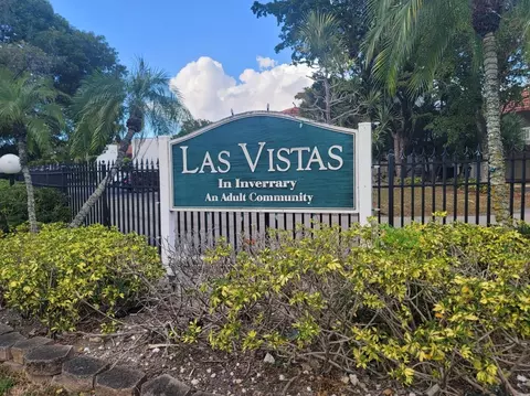 3774 Inverrary Blvd #P202, Lauderhill, FL 33319