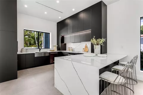 Kitchen - 3205 Leigh Rd, Pompano Beach, FL 33062 photo 1 of 1