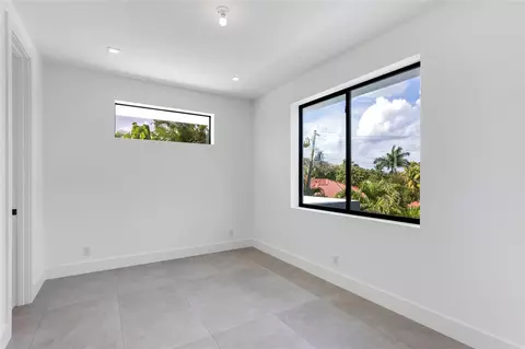 Bedroom - 3205 Leigh Rd, Pompano Beach, FL 33062 photo 3 of 5