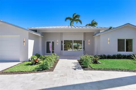 1240 NE 27th Way, Pompano Beach, FL 33062