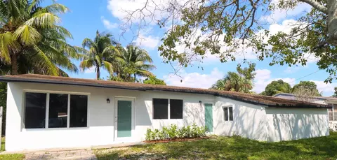 6861 SW 18 St, North Lauderdale, FL 33068