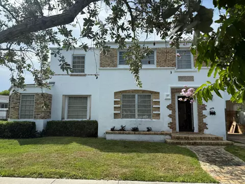 2828 SW 7th Ave, Miami, FL 33129
