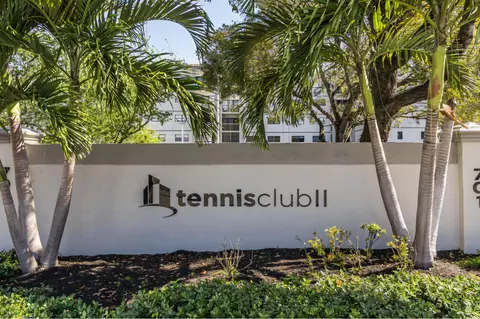 701 NW 19th St #401, Fort Lauderdale, FL 33311