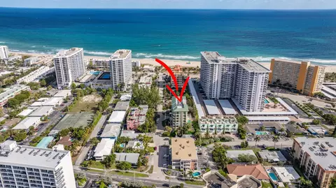 3210 NE 5th St #202, Pompano Beach, FL 33062