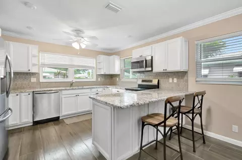 830 Meadowlark Ln #830, Delray Beach, FL 33445