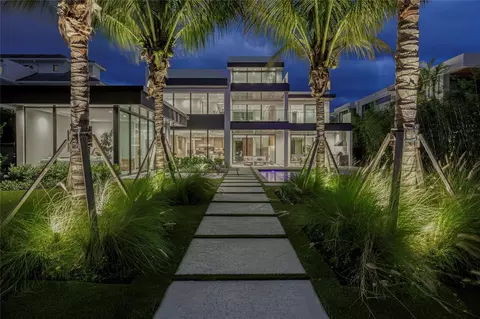 119 N Gordon Rd, Fort Lauderdale, FL 33301