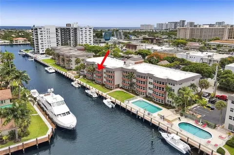 3111 NE 51st St #305, Fort Lauderdale, FL 33308