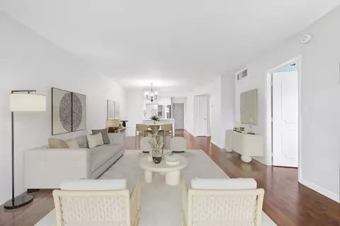 1319 E Hillsboro Blvd #111, Deerfield Beach, FL 33441