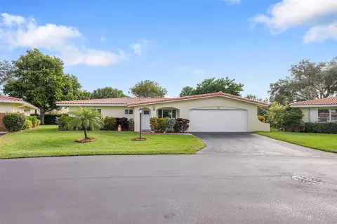 4300 NW 12th Dr, Pompano Beach, FL 33064