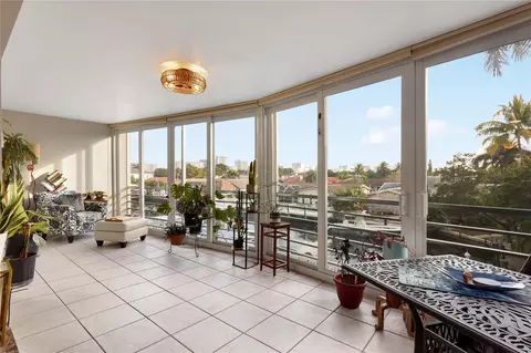 3050 NE 47th Ct #205, Fort Lauderdale, FL 33308