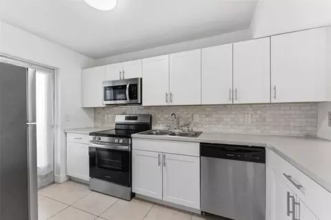4500 N Federal Hwy #134D, Lighthouse Point, FL 33064