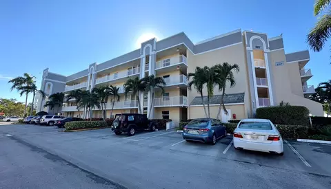10382 NW 24th Pl #107, Sunrise, FL 33322