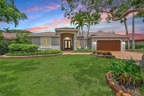 4910 NW 104th Ave, Coral Springs, FL 33076