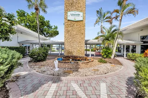 2910 E Golf Blvd, Pompano Beach, FL 33064 photo 2