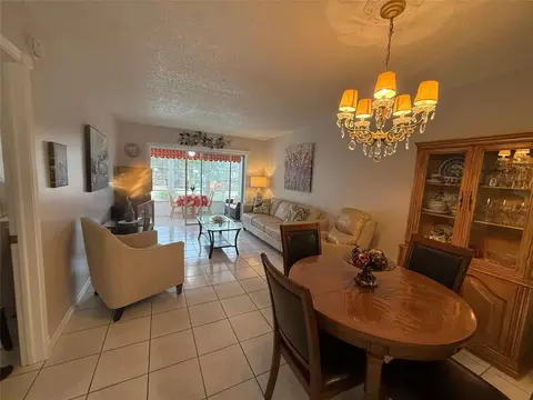 2901 NW 46th Ave #106, Lauderdale Lakes, FL 33313