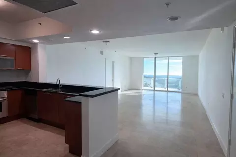 14951 Royal Oaks Ln #1607, North Miami, FL 33181