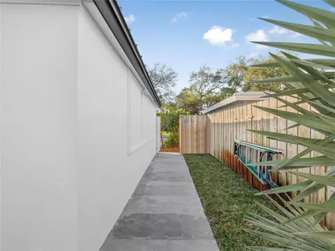 1951 NE 28th Ct, Lighthouse Point, FL 33064 photo 23