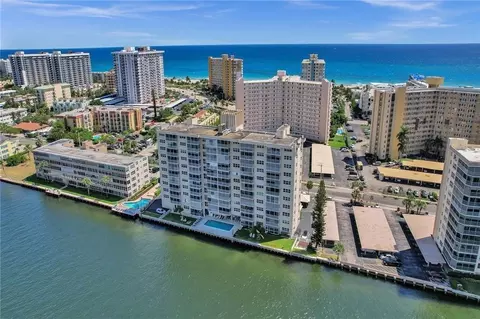 303 N Riverside Dr #PH-4, Pompano Beach, FL 33062