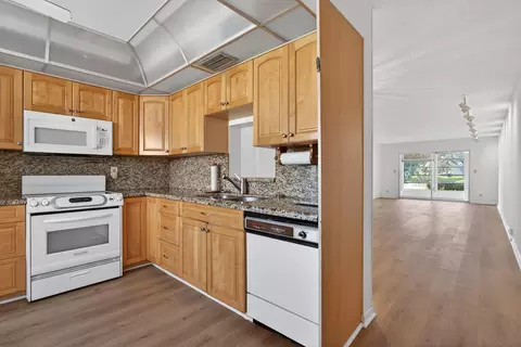3101 Portofino Pt #A1, Coconut Creek, FL 33066