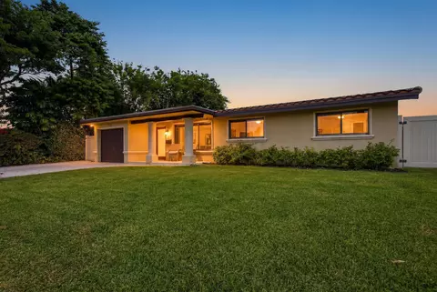 730 SE 3rd Ter, Pompano Beach, FL 33060