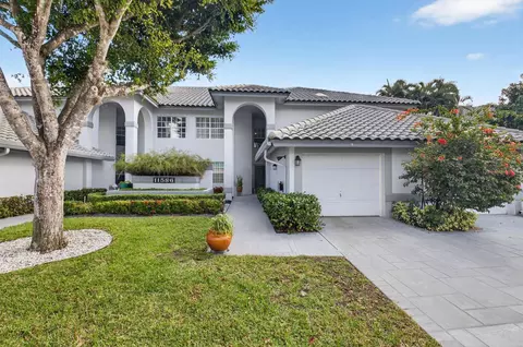 11586 Briarwood Cir #4, Boynton Beach, FL 33437