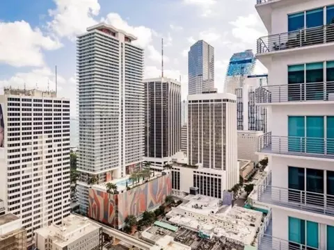 227 NE 2 Nd #2801, Miami, FL 33132