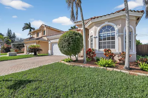 2130 NW 100th Avenue Ave, Pembroke Pines, FL 33024