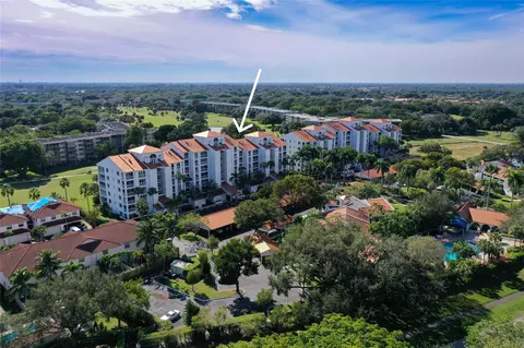 4108 W Palm Aire Dr #083B, Pompano Beach, FL 33069