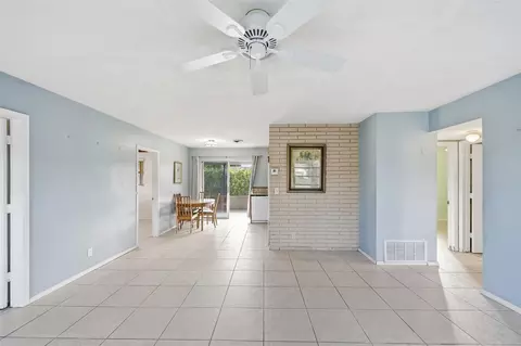 4030 NW 3rd Way, Pompano Beach, FL 33064 photo 5