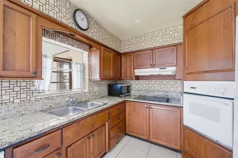 4030 NW 3rd Way, Pompano Beach, FL 33064 photo 11