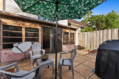 3320 Simms St #11C, Hollywood, FL 33021 photo 29