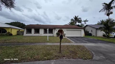 8755 SW 53rd St, Cooper City, FL 33328