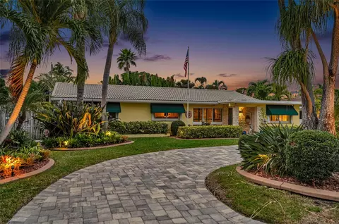 3497 NE 19th Ave, Oakland Park, FL 33306