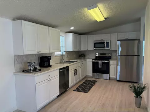 1622 SW 35th Cir, Okeechobee, FL 34974 photo 3
